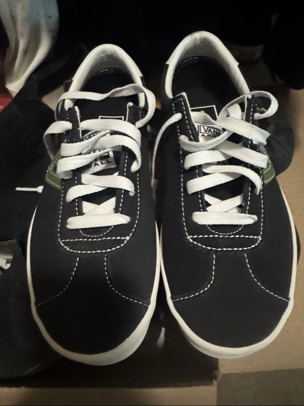 Vans bundle - Picture 7 of 9
